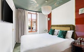 Hotel La Cour Du 6
